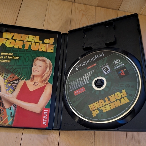 Wheel of Fortune for PlayStation 2 - Black Game Used - Picture 4 of 5